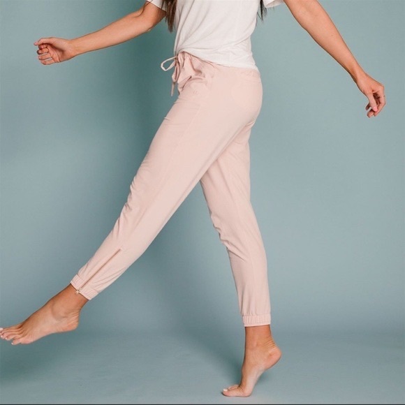 ALBION Joggers Blush Pink Jetsetter Jogger pants - Picture 1 of 14